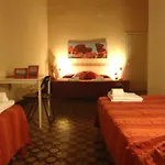 Gianluca's Guest house 3*